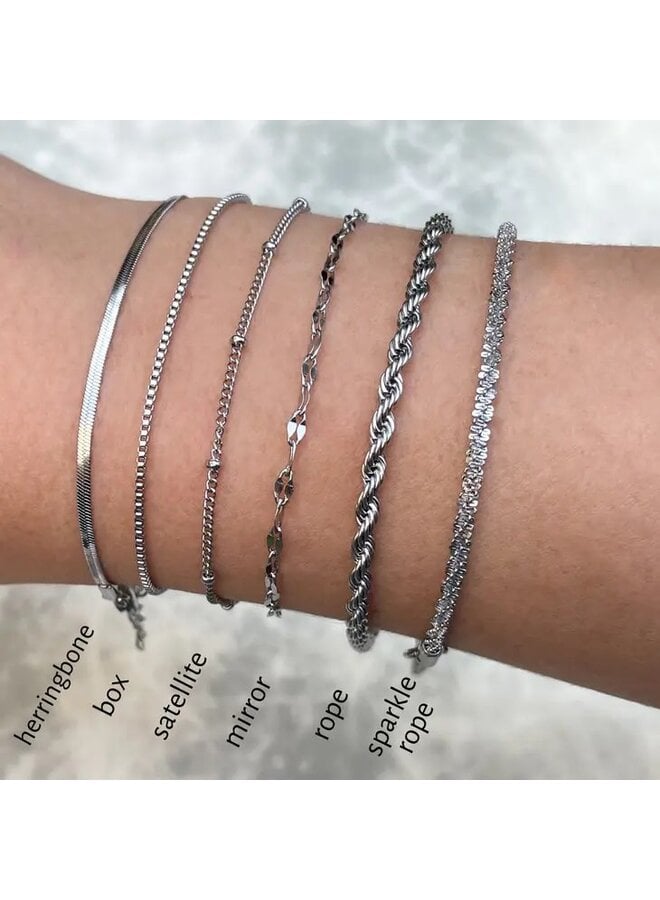 Dainty Silver Bracelet