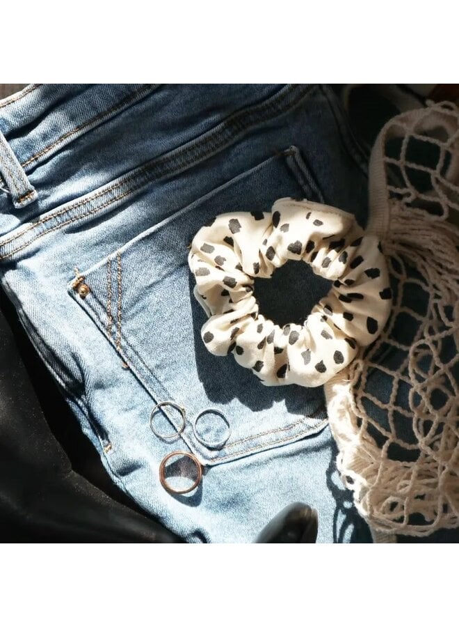 Cream Dots Scrunchie