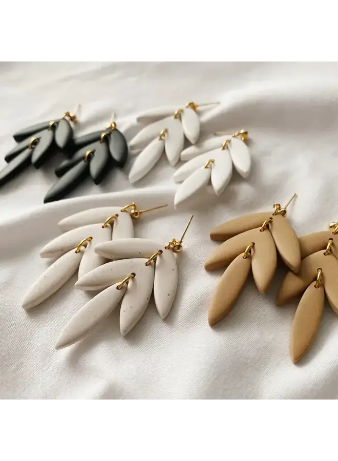 Dhalia Clay Dangle Earrings