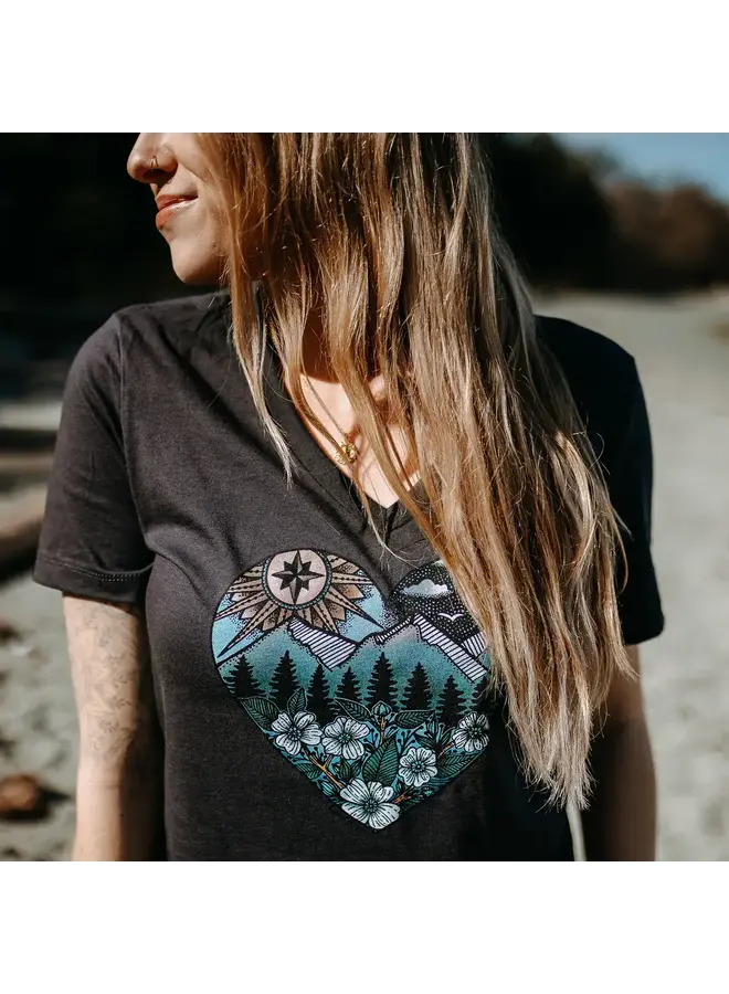 Colourful BC Nature Heart V-Neck Tee