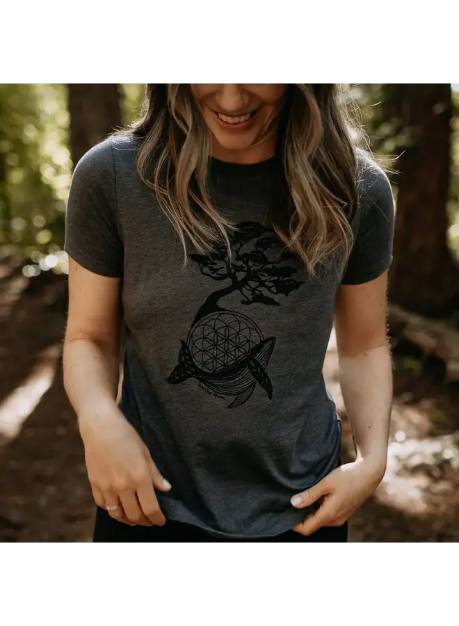 Arbutus Whale Relaxed Fit Tee