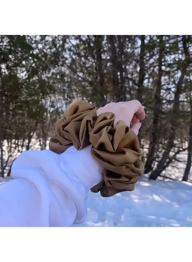 Selene Scrunchie