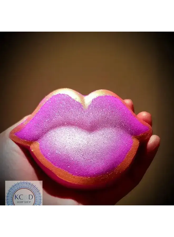 Lips Bath Bomb