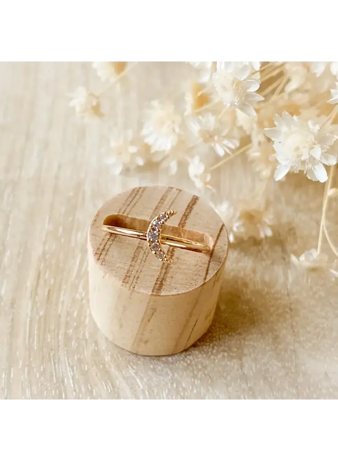 Luna Ring