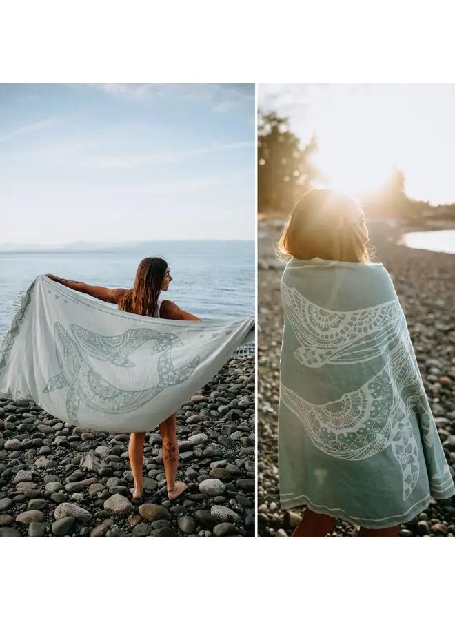 Seafoam Humpback Whales 100% Cotton Turkish Towel
