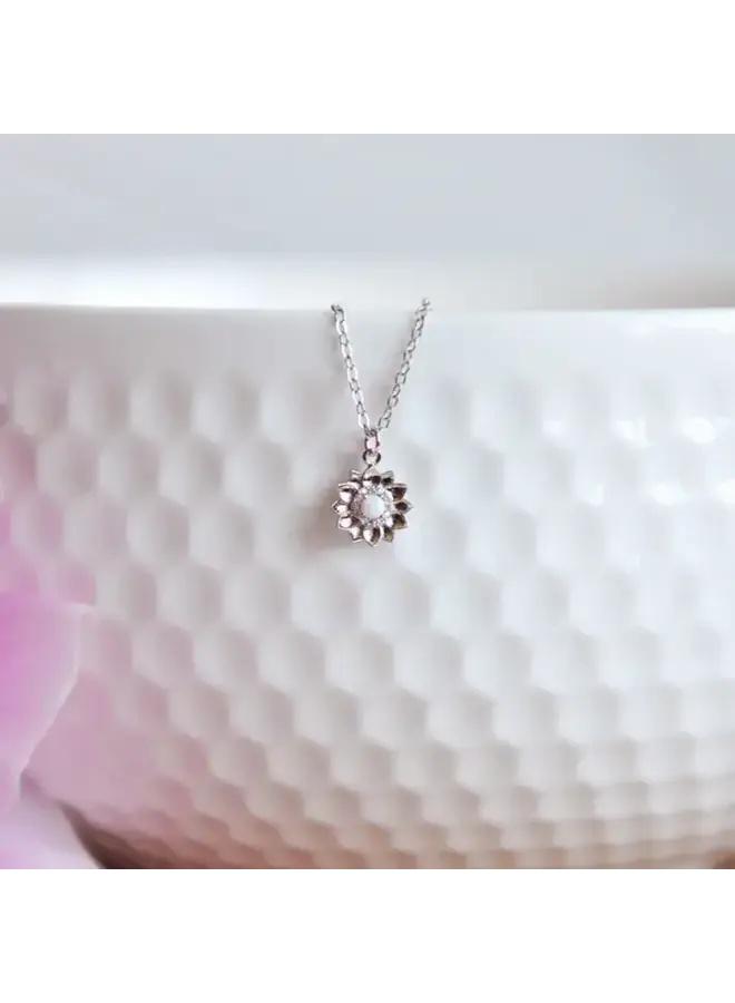 Sunflower Necklace Silver