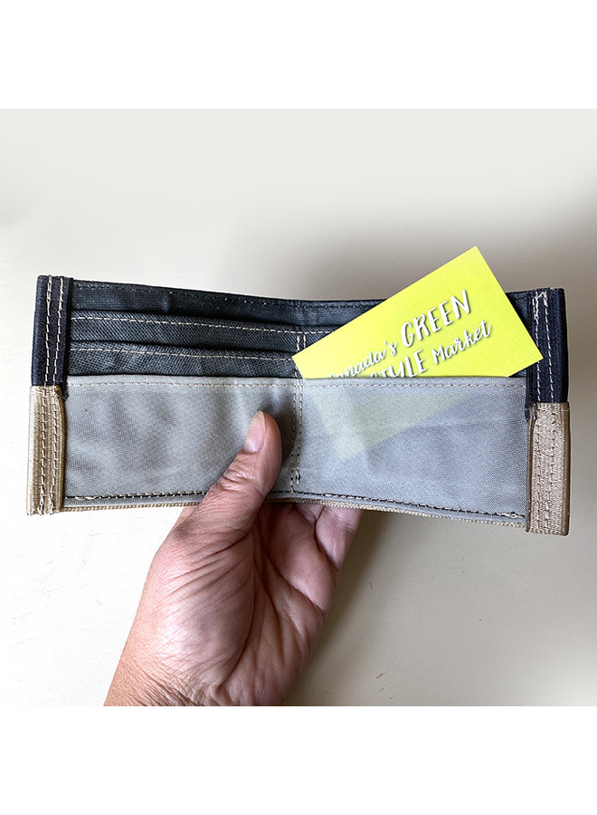 seatbelt wallet