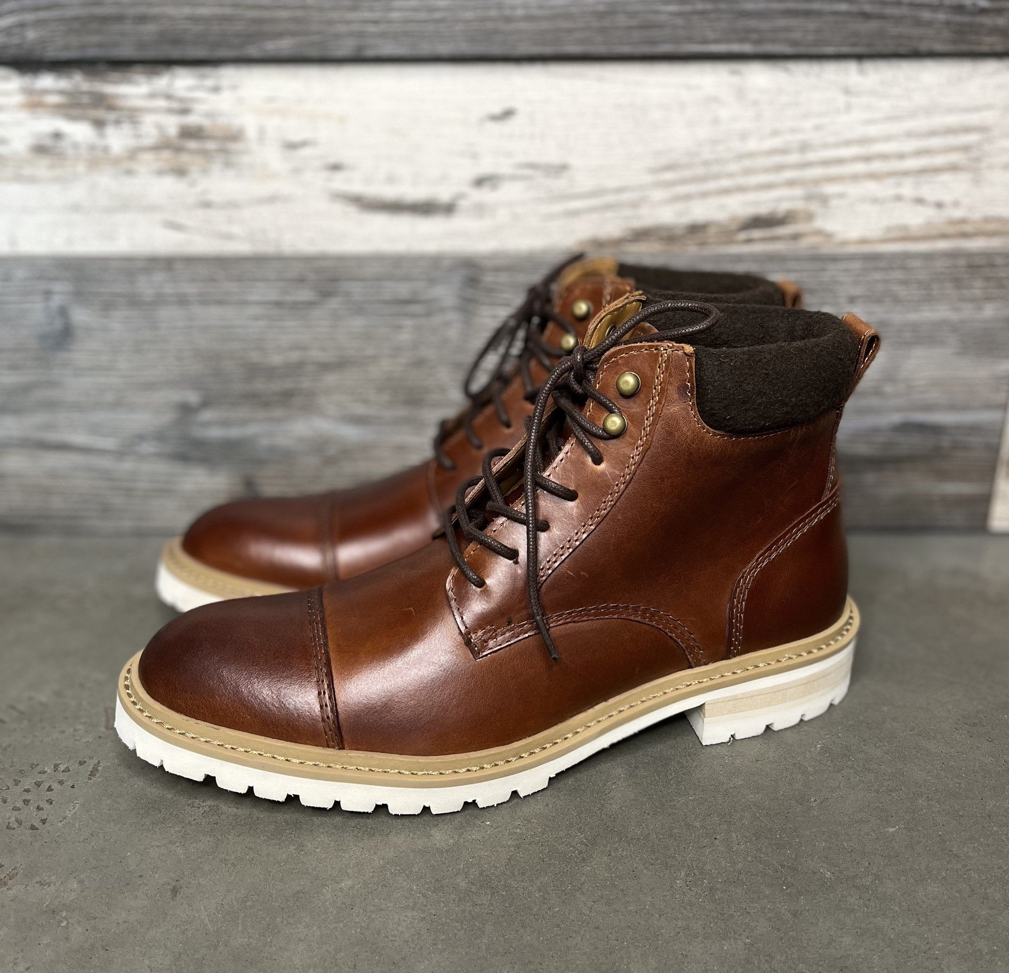 Johnston and murphy on sale fur lined boots