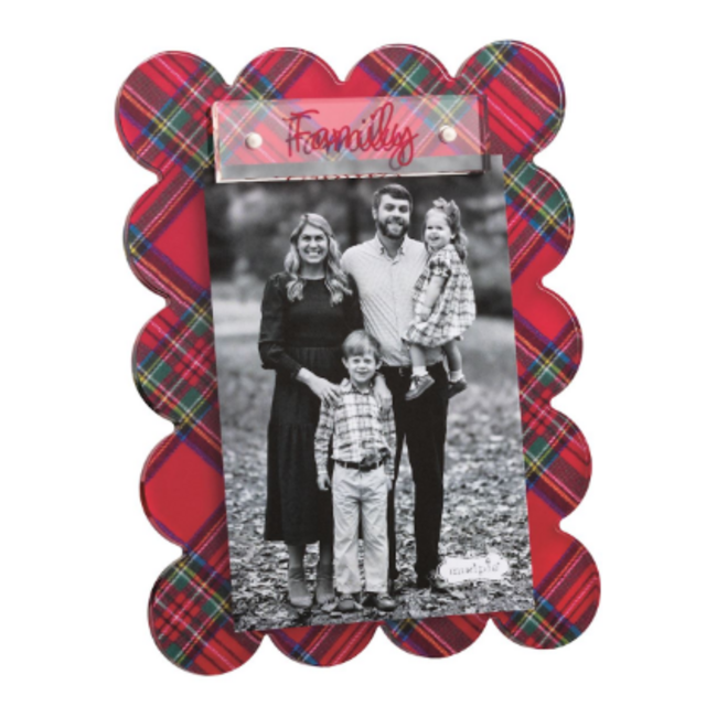 Scallop Tartan Frame