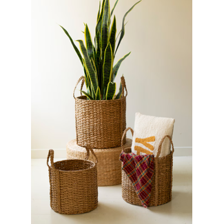 Round Braided Seagrass Basket w/ Handles