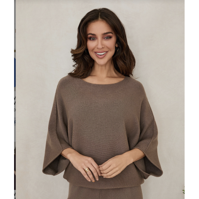 Crew Neck Batwing Sleeve Knit Top