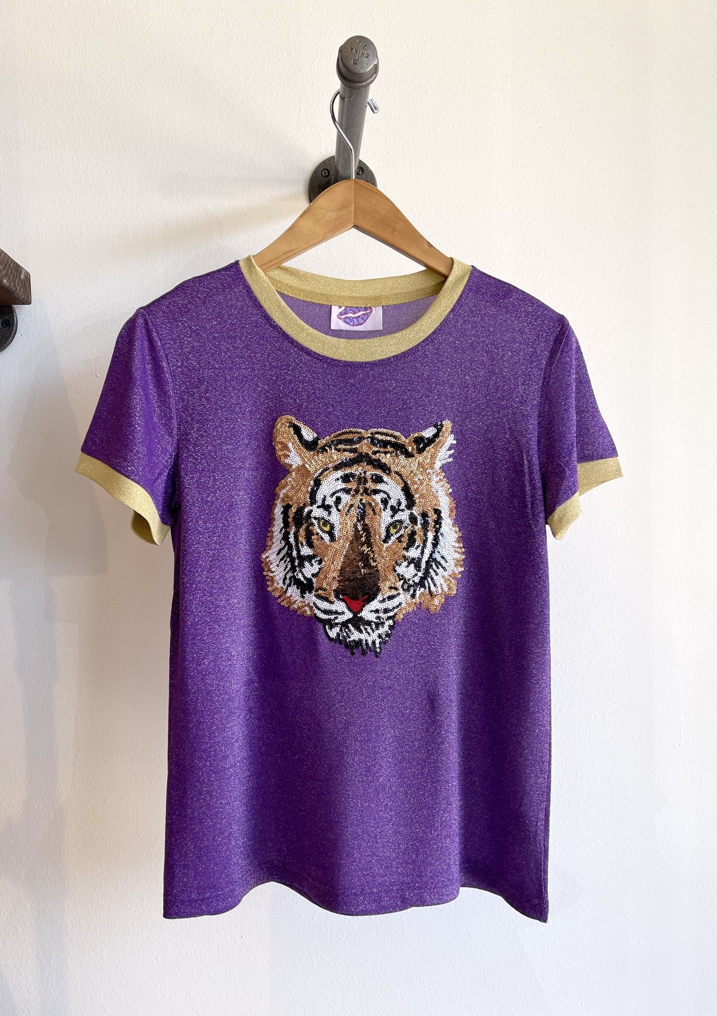 Sequin Tiger Tee | Twotwentytwo Market S