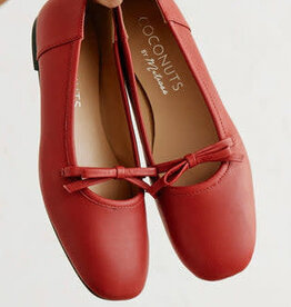 Coconuts by Matisse Missy Ballet Flat Red