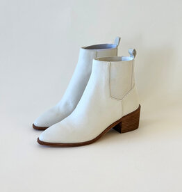 Chinese Laundry Filip Bootie Ecru