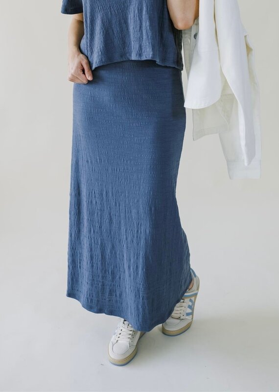 Z Supply Delavine Textured Midi Skirt Worn Blue