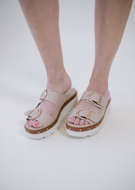 Chinese Laundry Surf's Up Platform Sandal Beige
