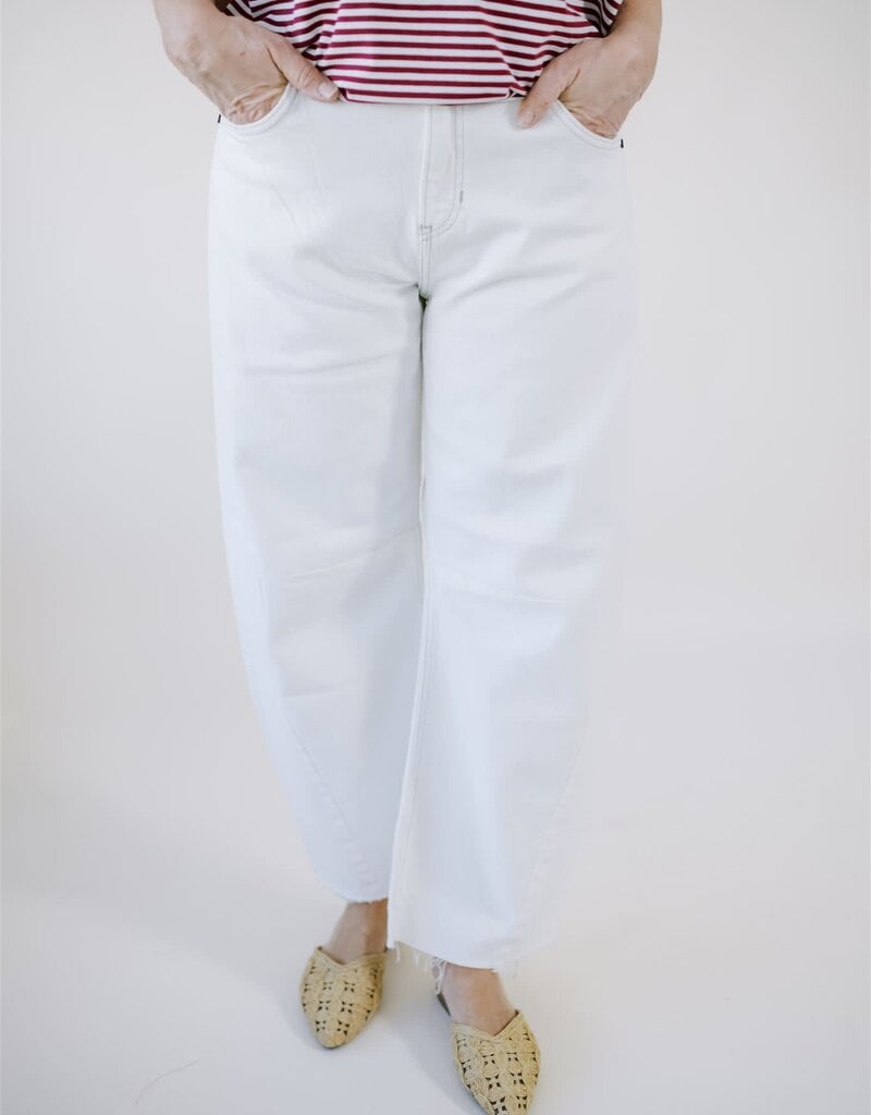 Just Black Barrel Jean w/ Seams Off White