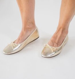 Chinese Laundry Audrey Metallic Ballet Flat Gold