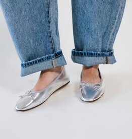 Chinese Laundry Audrey Metallic Ballet Flat Silver
