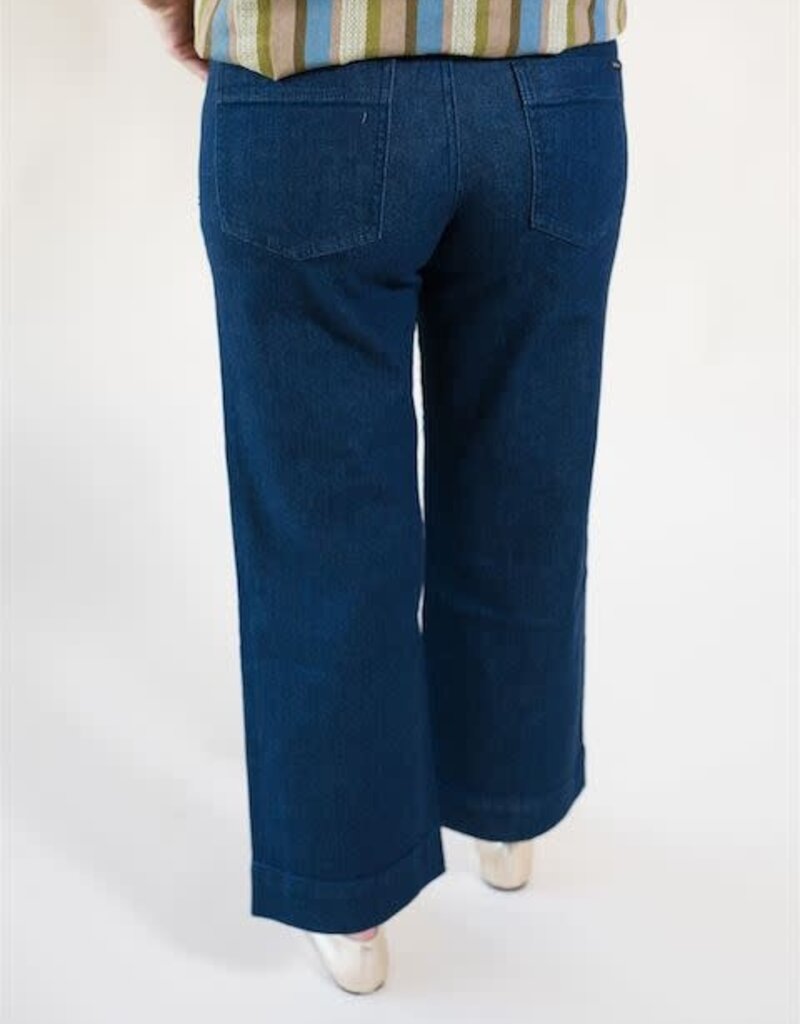 Sanctuary League Crop Jeans Plot Twist