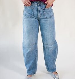 Hidden Sammie Patch Pocket Barrel Jean