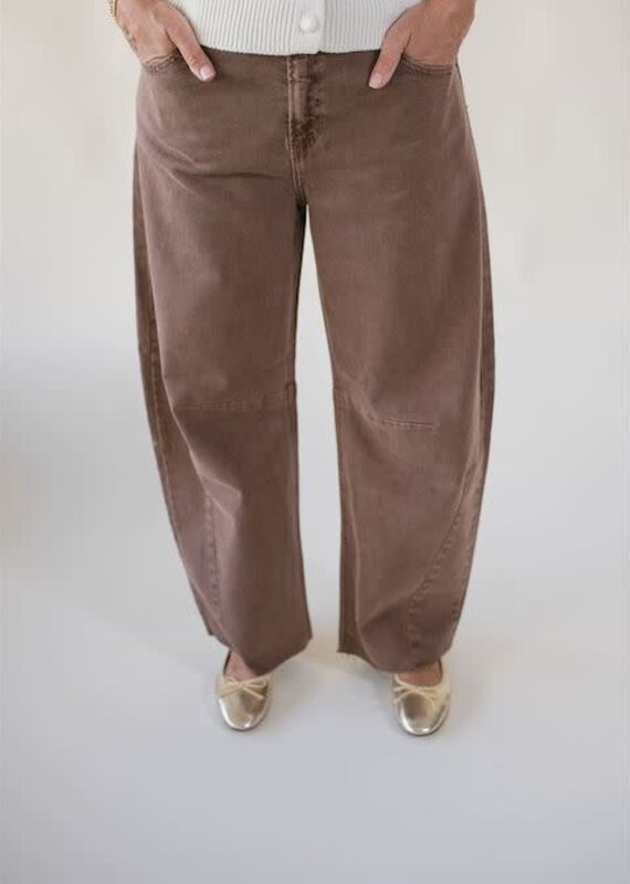 Just Black Vintage Espresso Barrel Jean