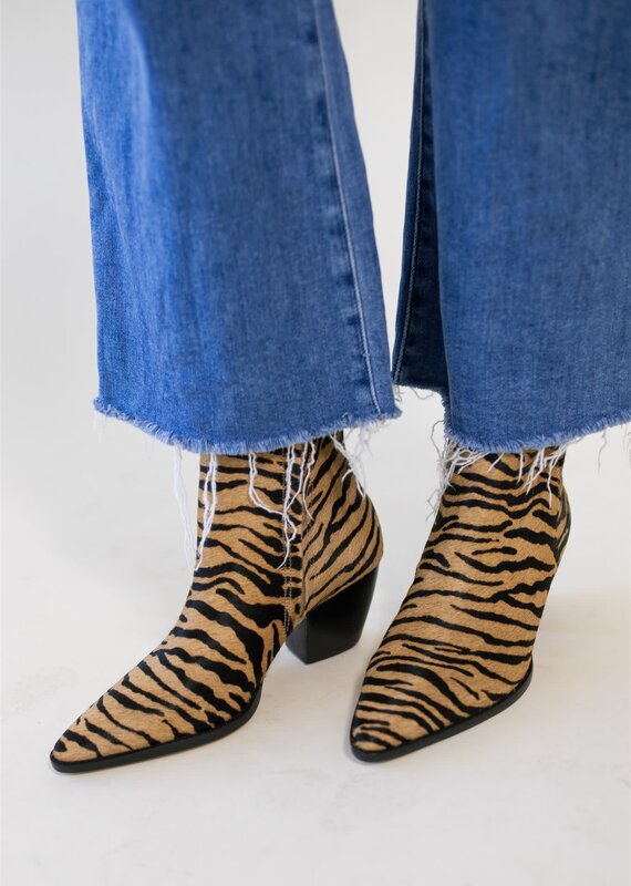 Matisse Caty Ankle Boot Tiger