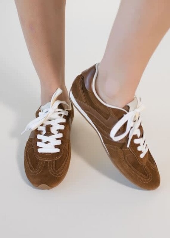 Steve Madden Abbi Chestnut Suede Sneaker