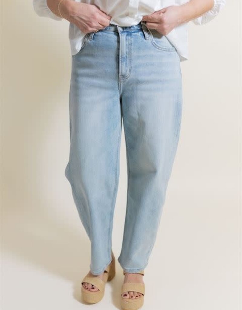 Vervet Madden Long Barrel Jean Liking