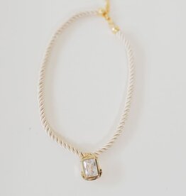 Lynette Pendant Rope Necklace