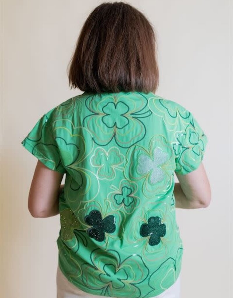 Queen of Sparkles Green Groovy Shamrock Tee
