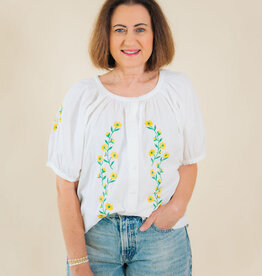 Karen Kane Sundazed Embroidered Peasant Top