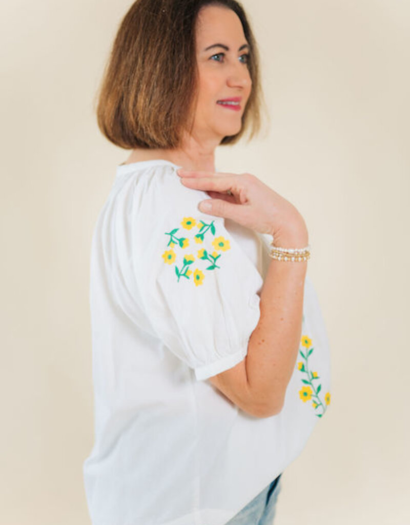 Karen Kane Sundazed Embroidered Peasant Top