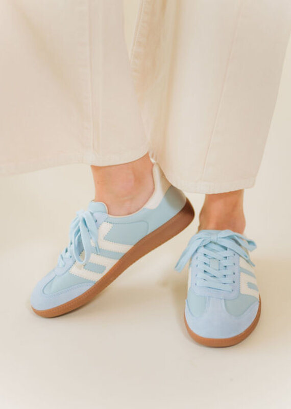 Back 70 Cloud D26 Sneaker Light Sky