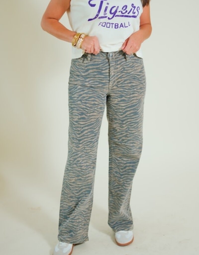 Hidden Logan Tiger Print Jean