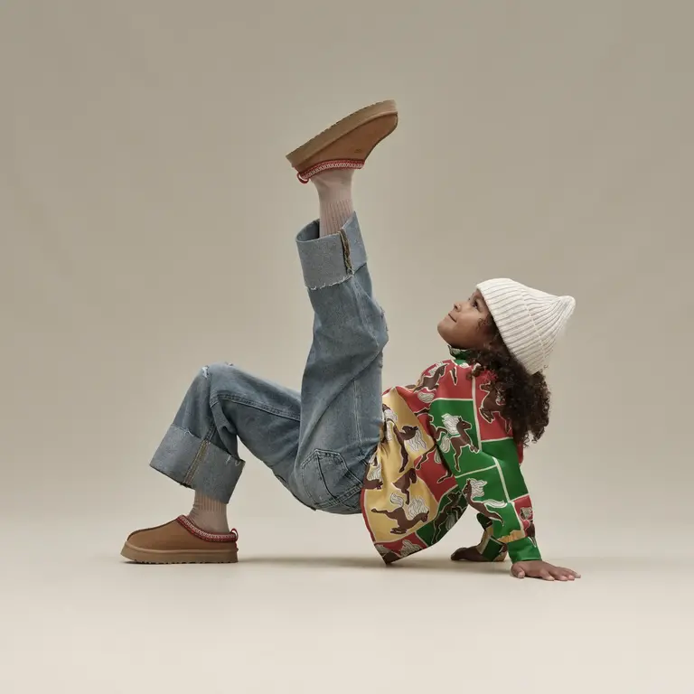 UGG Kids' Tazz Chestnut