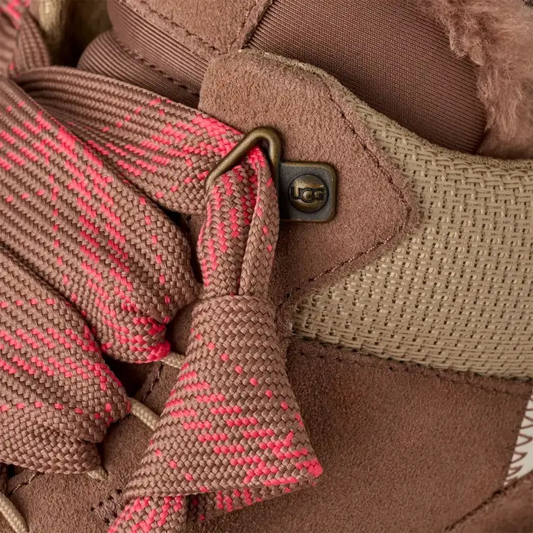 UGG Femmes  Lowmel Rocky Oak