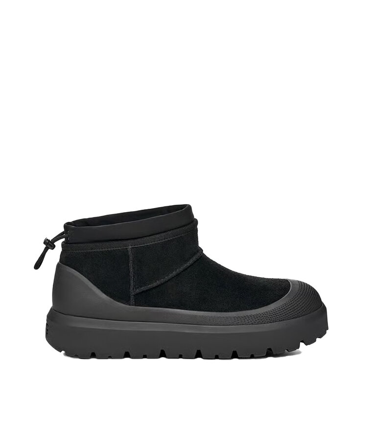 UGG  Men's Classic Ultra Mini Weather Hybrid Black