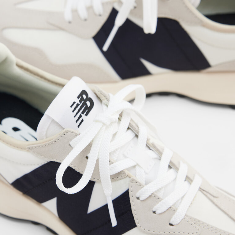 NEW BALANCE Women's - 327 Sea Salt / White