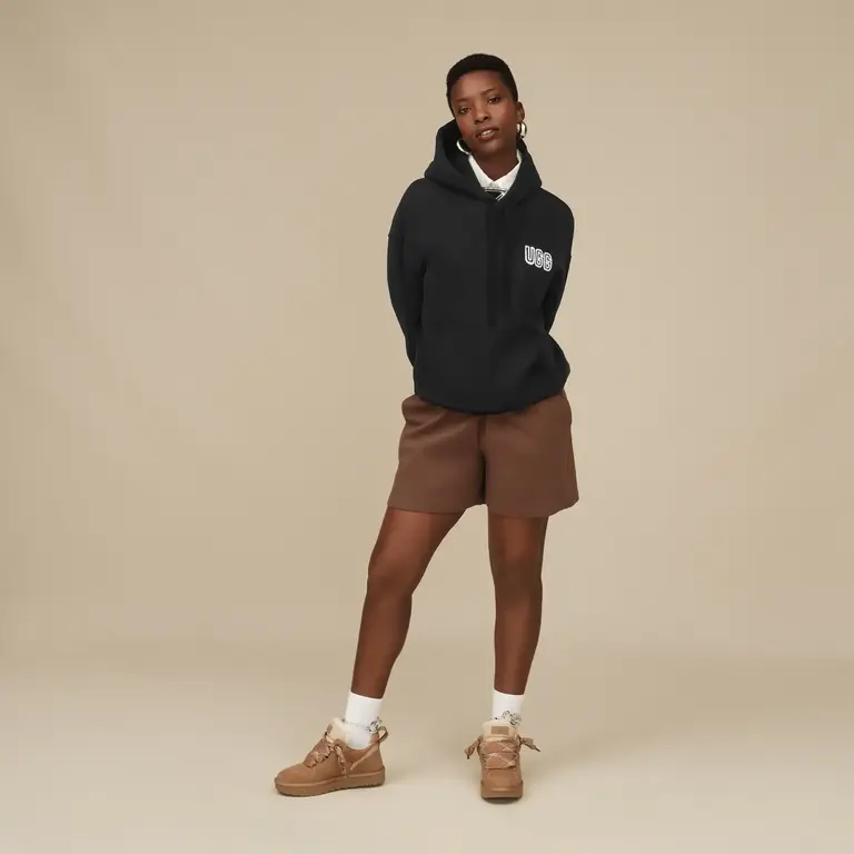 UGG Women  Lowmel Chestnut