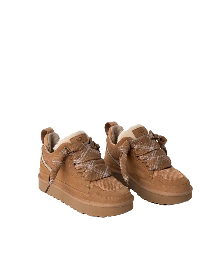 UGG Women  Lowmel Chestnut