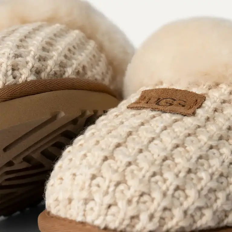 UGG Femmes – Cozy Tout doux Crème