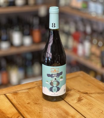 Bodegas Finca la Estacada, Ocho y Medio Malbec