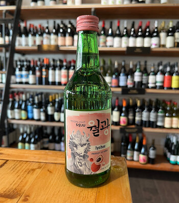Moonlight Soju Lychee 375ml