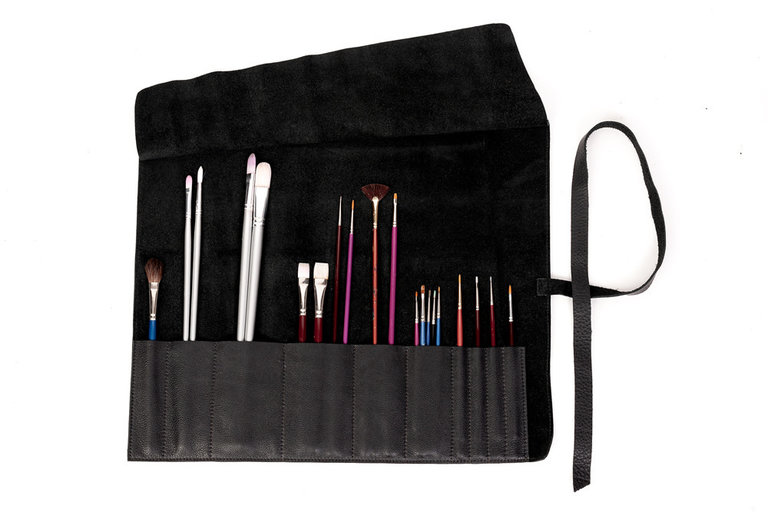 Melanie Hazel Melanie Hazel Leather Brush Roll (Long Handle)