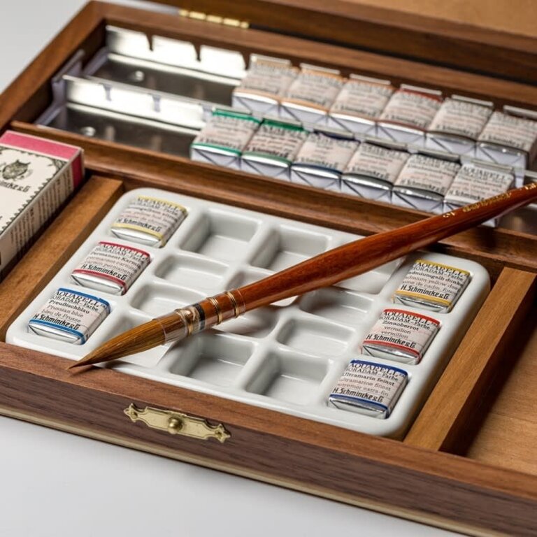 Schmincke Horadam Aquarell Retro Wooden Box - 12 x 1/2 pans plus 1 x 15ml & brush and palette