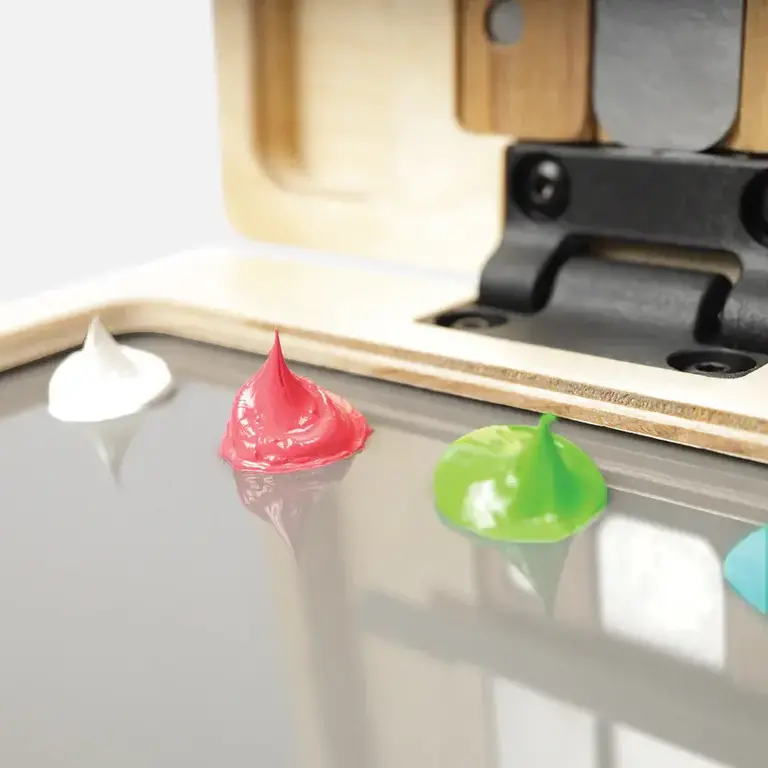 New Wave PRE-ORDER U.GO Plein Air | Anywhere Pochade Palette - Grey