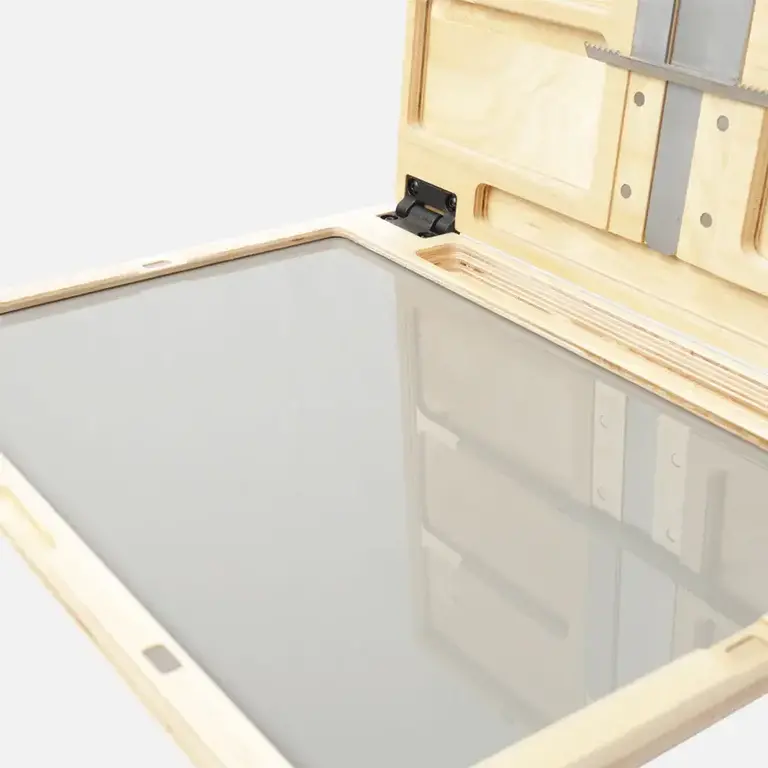 New Wave PRE-ORDER U.GO Plein Air | Anywhere Pochade Palette - Grey