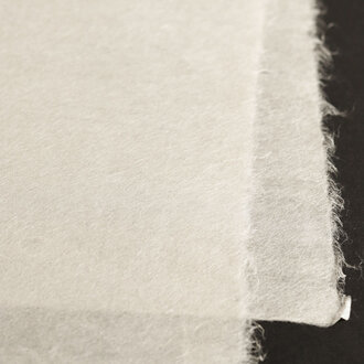 The Japanese Paper Place Inshu Kozo 003 HM - HW 17g - 24.75" x 39"
