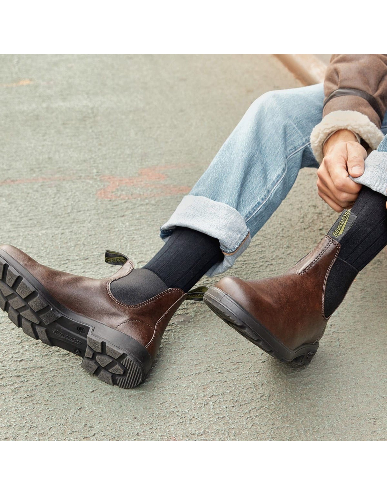 BLUNDSTONE ORIGINAL VEGAN CHELSEA BOOT 2116 BROWN